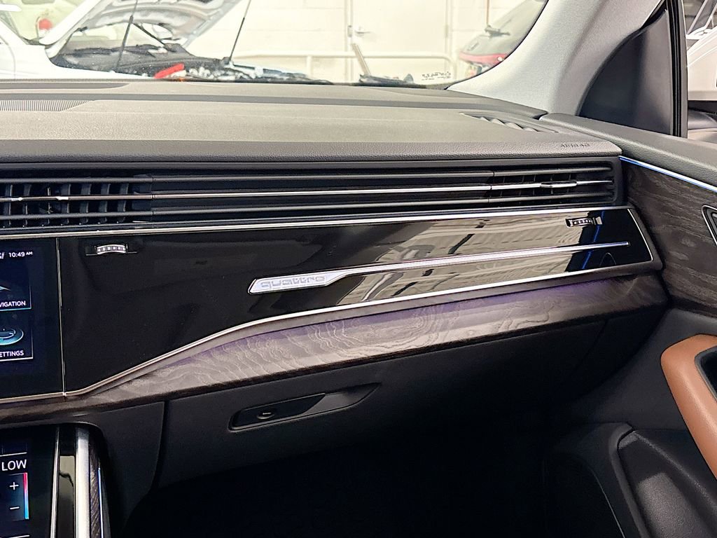 Certified 2022 Audi Q8 Premium Plus AWD/4WD image 19