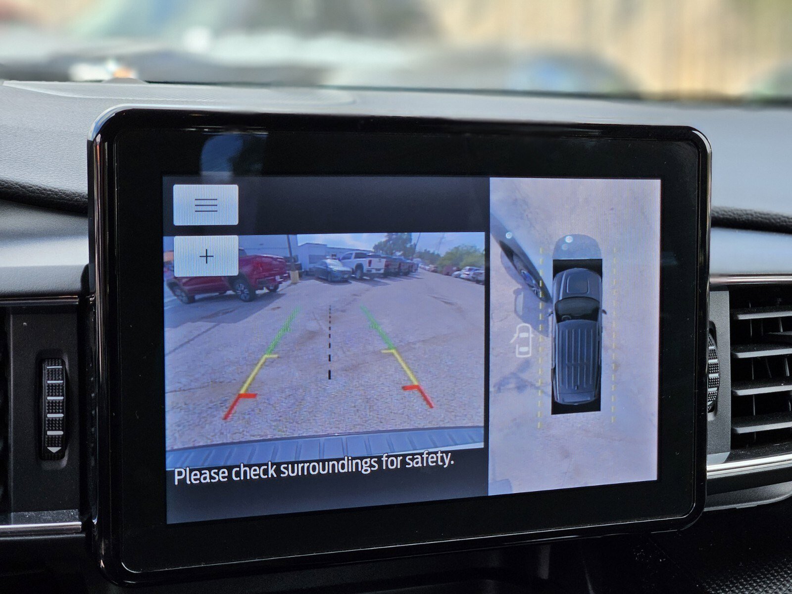 Certified 2023 Ford Explorer ST-Line w/ Class IV Trailer Tow Package image 22