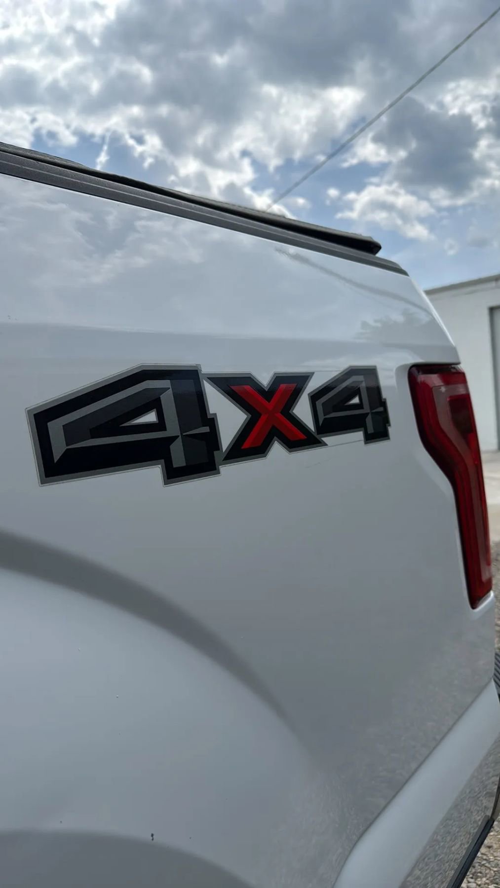 Used 2016 Ford F150 XLT w/ Trailer Tow Package AWD/4WD image 9