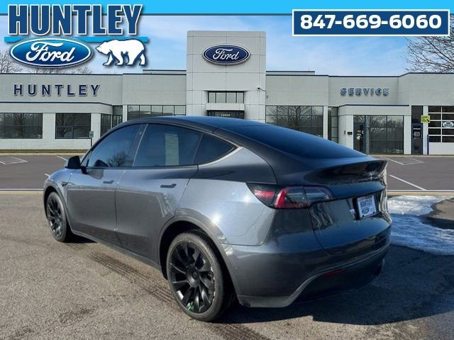 Used 2022 Tesla Model Y Long Range image 6