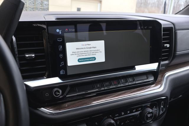 Used 2025 Chevrolet Silverado 2500 LT w/ Convenience Package AWD/4WD image 24