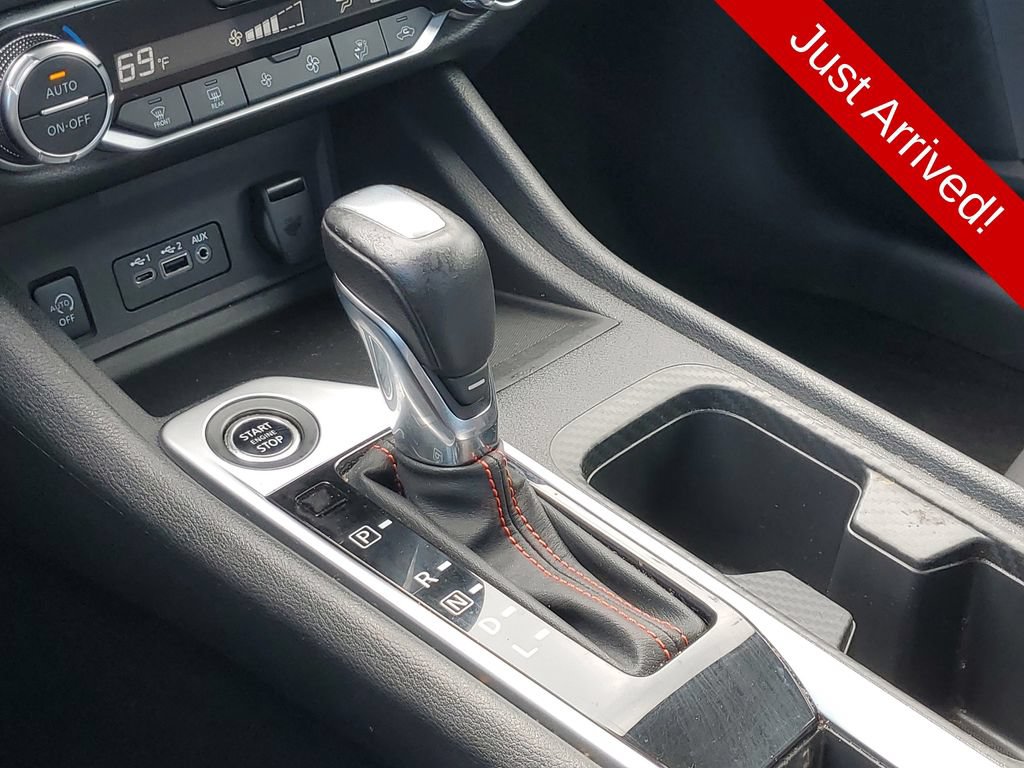 Used 2024 Nissan Sentra SR FWD image 32