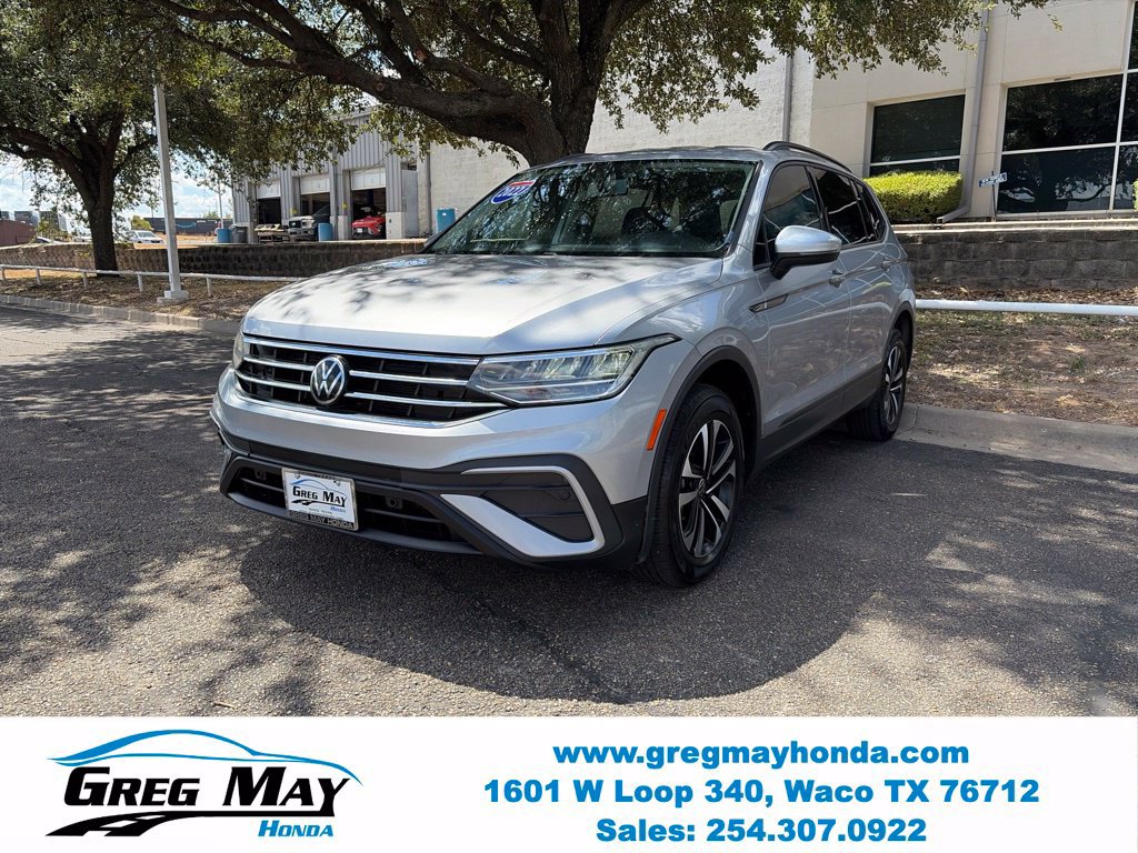 Used 2022 Volkswagen Tiguan S FWD image 3
