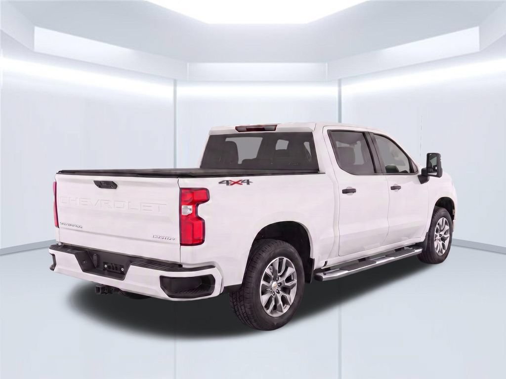 Used 2019 Chevrolet Silverado 1500 Custom w/ Custom Max Trailering Package AWD/4WD image 4