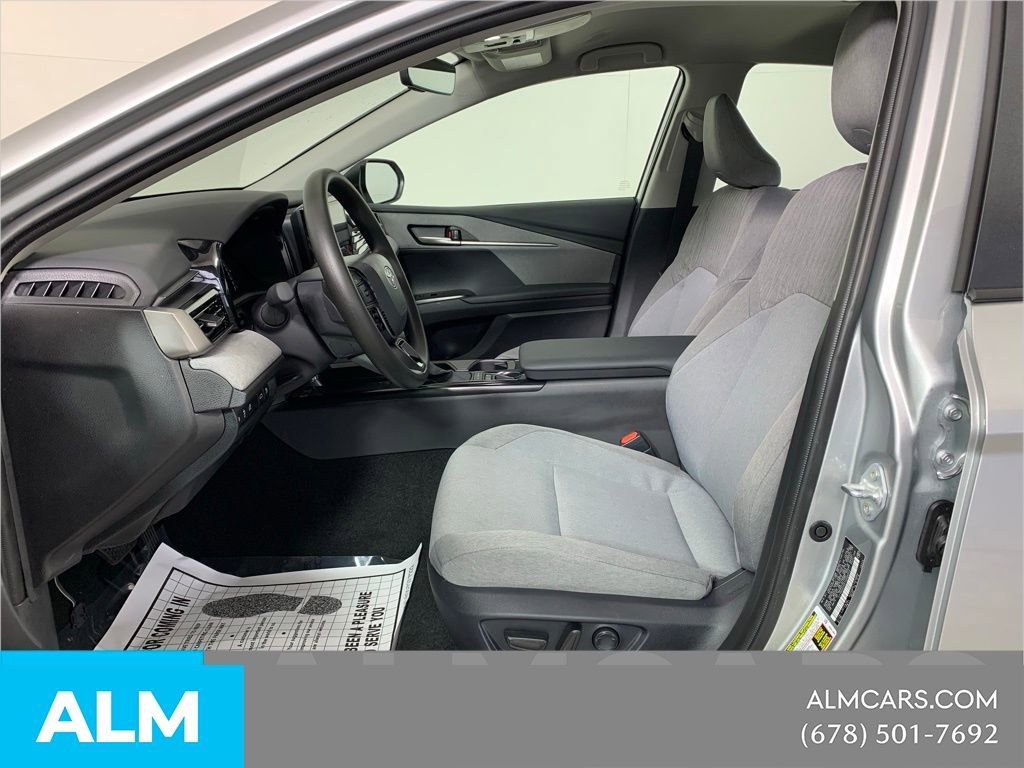 Used 2026 Toyota Camry LE w/ Convenience Package image 19