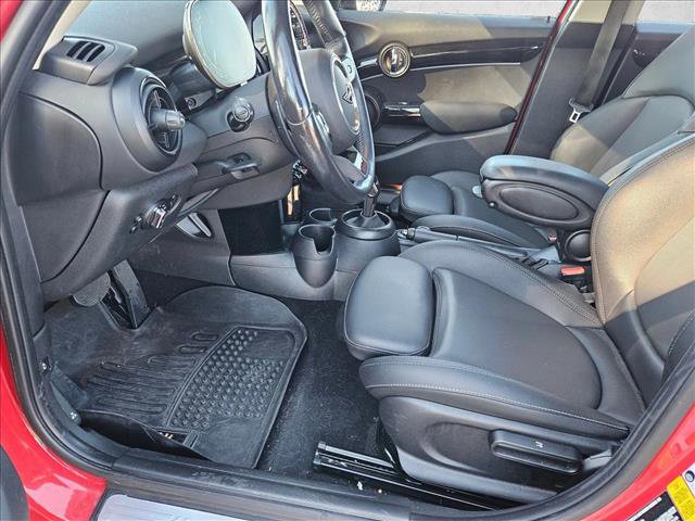 Certified 2024 MINI Cooper S image 17