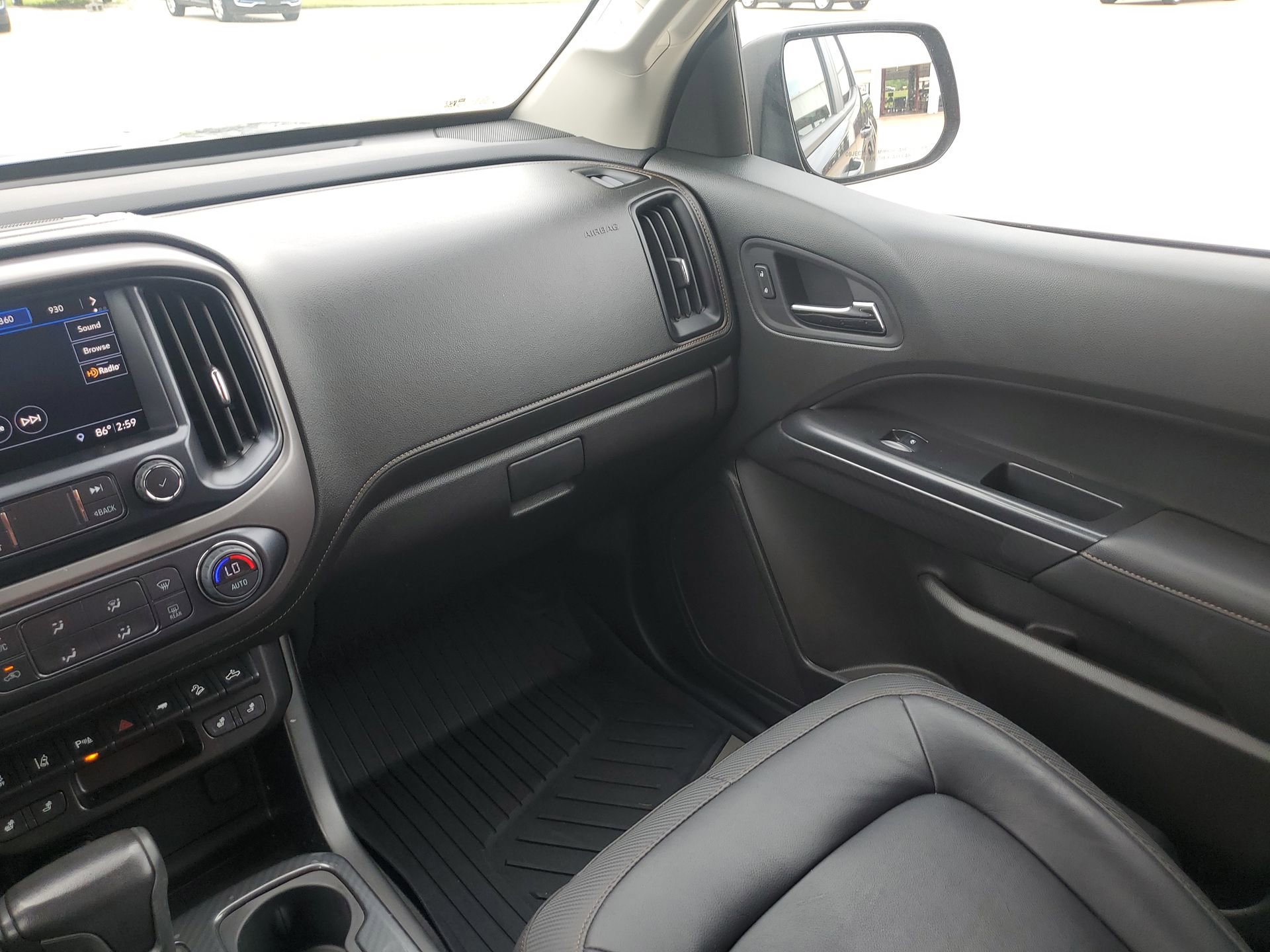 Used 2021 GMC Canyon AT4 w/ Driver Alert Package image 11