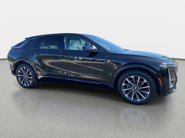 Certified 2024 Cadillac Lyriq Sport w/ LPO, Floor Liner Package AWD/4WD image 7
