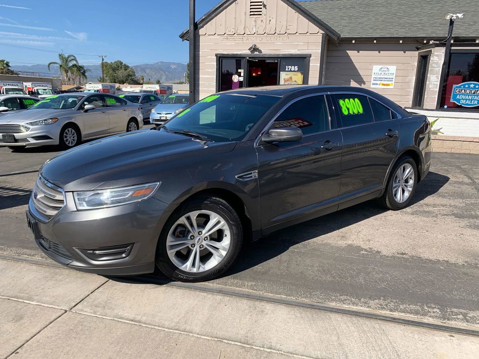 Used 2018 Ford Taurus SEL w/ Equipment Group 201A FWD image 2