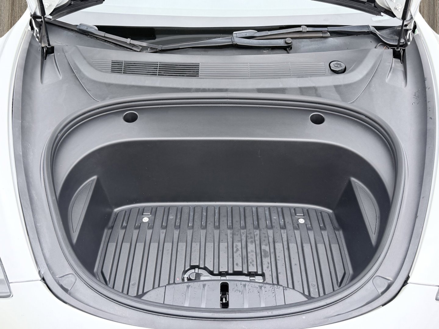 Used 2023 Tesla Model 3 Standard Range image 25