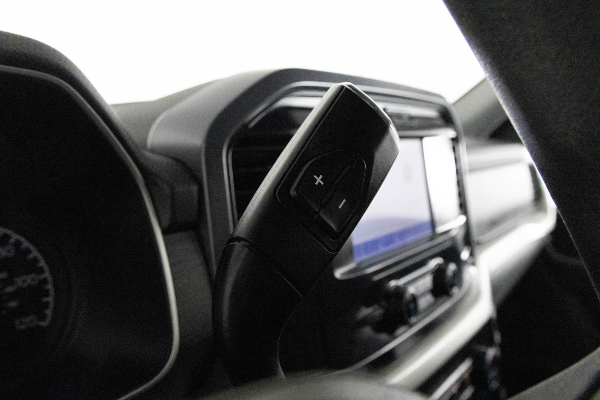 Used 2023 Ford F150 XLT image 24