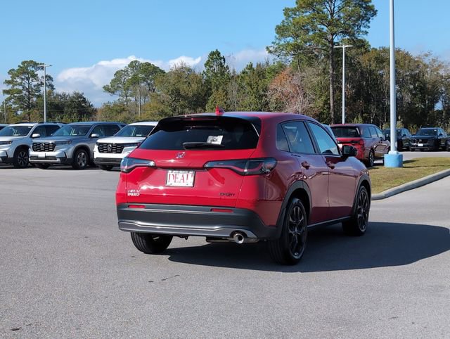 Used 2025 Honda HR-V Sport image 3