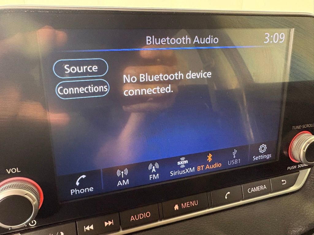 Used 2023 Nissan Sentra SV FWD image 54