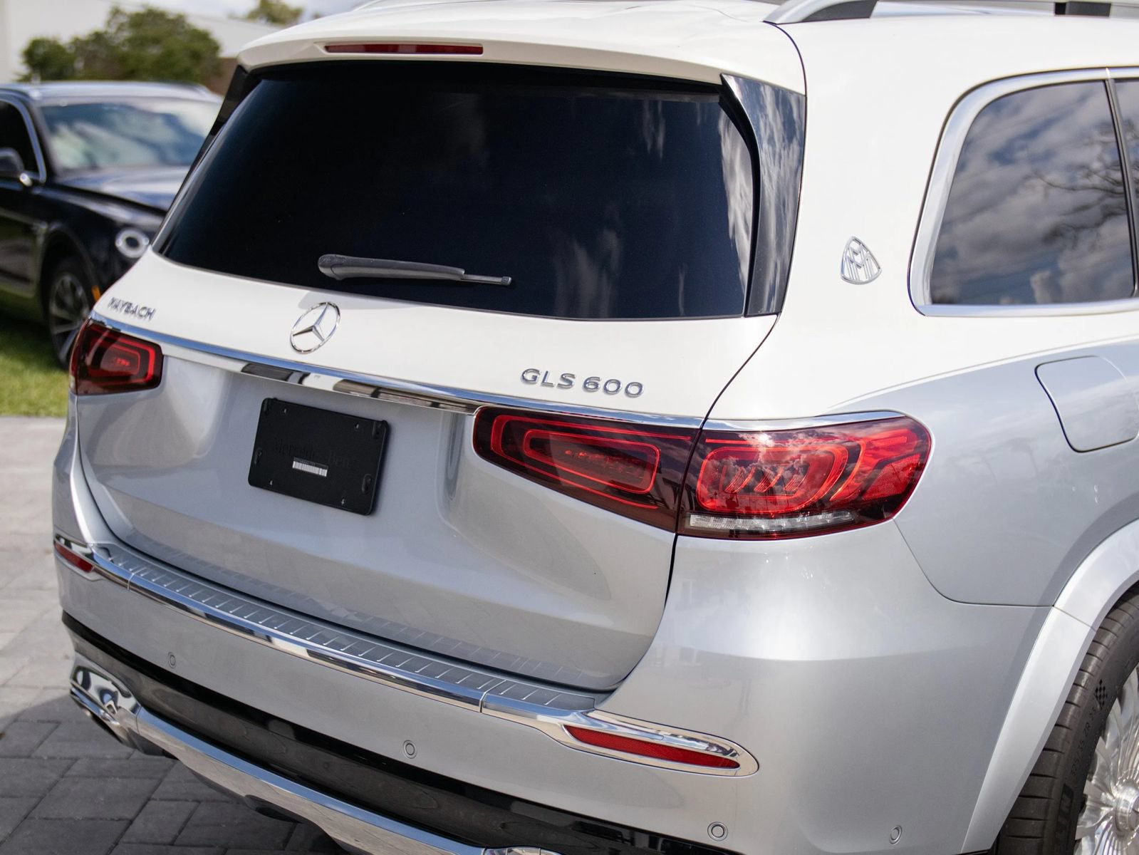 Used 2022 Mercedes-Benz Maybach GLS 600 4MATIC image 16