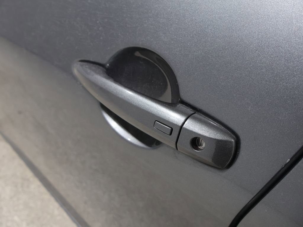 Used 2024 Nissan Sentra SV image 10