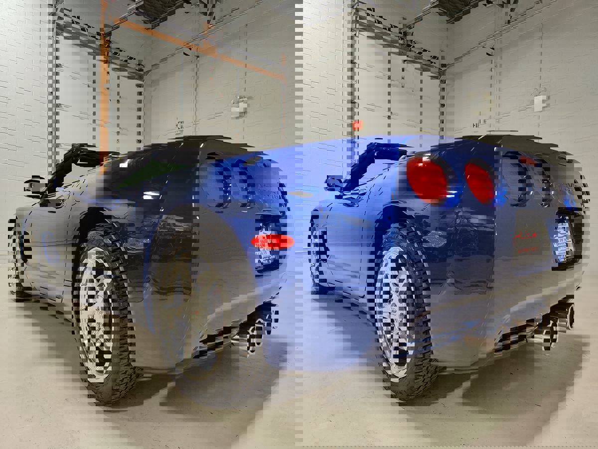 Used 2003 Chevrolet Corvette Convertible w/ Preferred Equipment Group1 image 22