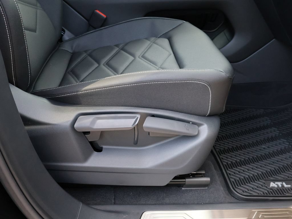 New 2026 Volkswagen Atlas SE AWD/4WD image 10