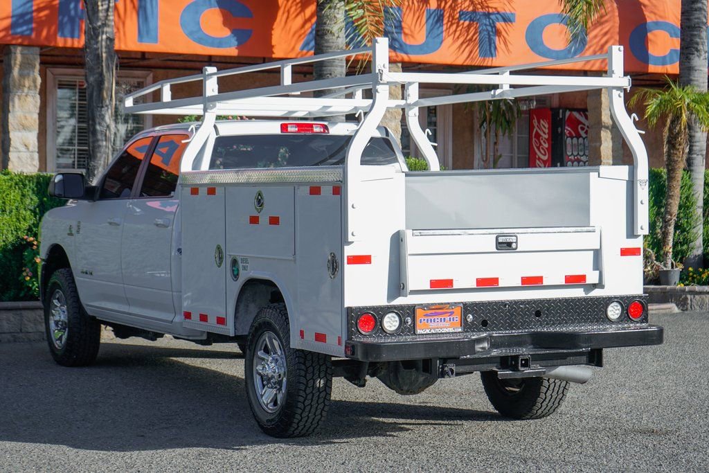 Used 2021 RAM 3500 Big Horn image 7