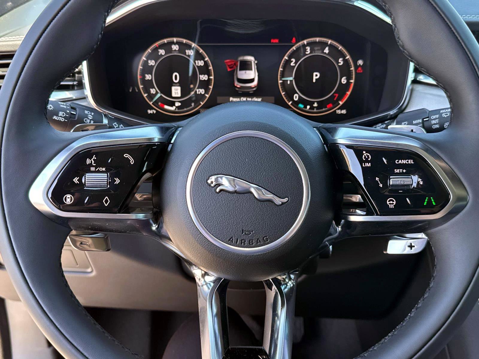 New 2026 Jaguar F-PACE R-Dynamic S image 27