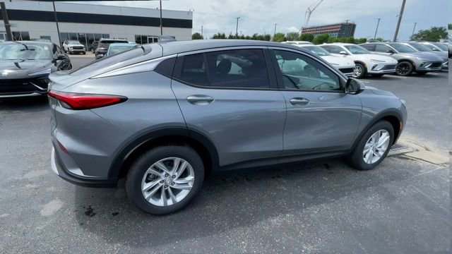 New 2025 Buick Envista Preferred w/ Convenience I Package FWD image 2