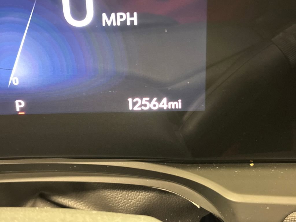 Used 2025 Buick Envista Sport Touring image 34