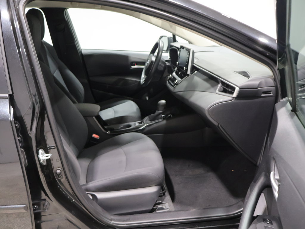 Used 2020 Toyota Corolla LE FWD image 20