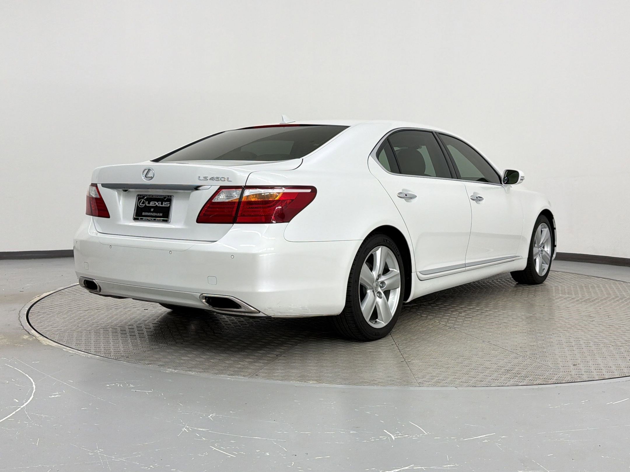 Used 2012 Lexus LS 460 L w/ Rear Seat Upgrade Pkg RWD image 9