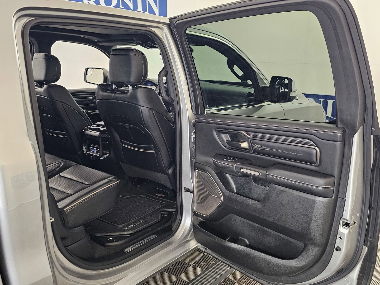 Used 2021 RAM 1500 Limited image 32