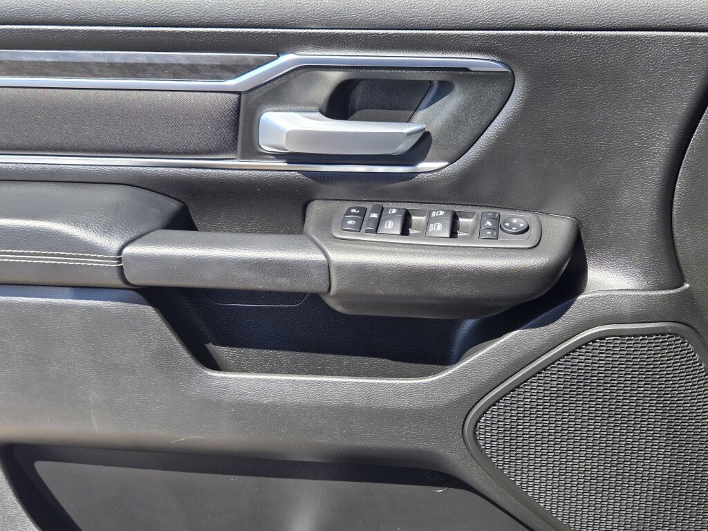 Used 2024 RAM 1500 Big Horn AWD/4WD image 7