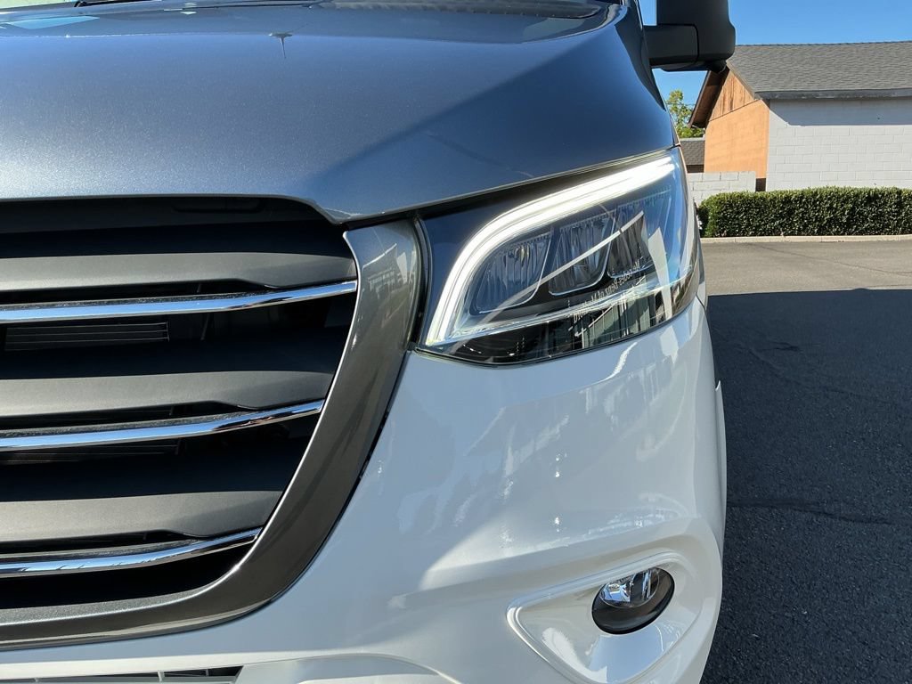 New 2026 Mercedes-Benz Sprinter 2500 image 3