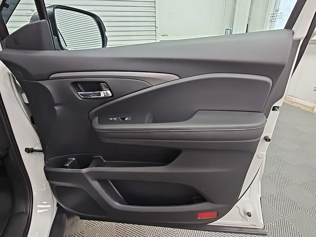 Used 2023 Honda Ridgeline RTL image 42