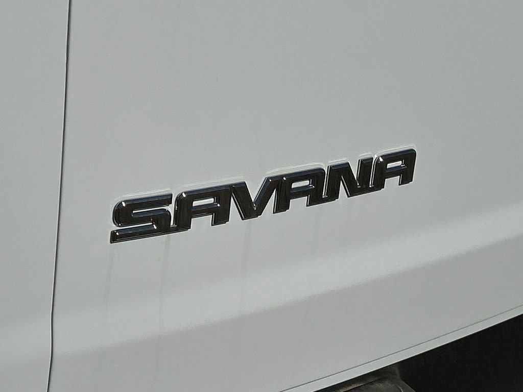 New 2025 GMC Savana 3500 LS image 30