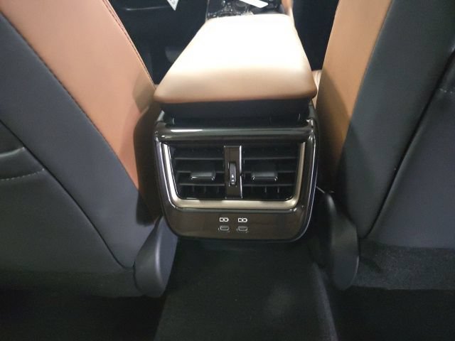 New 2026 Toyota Crown Signia AWD/4WD image 13