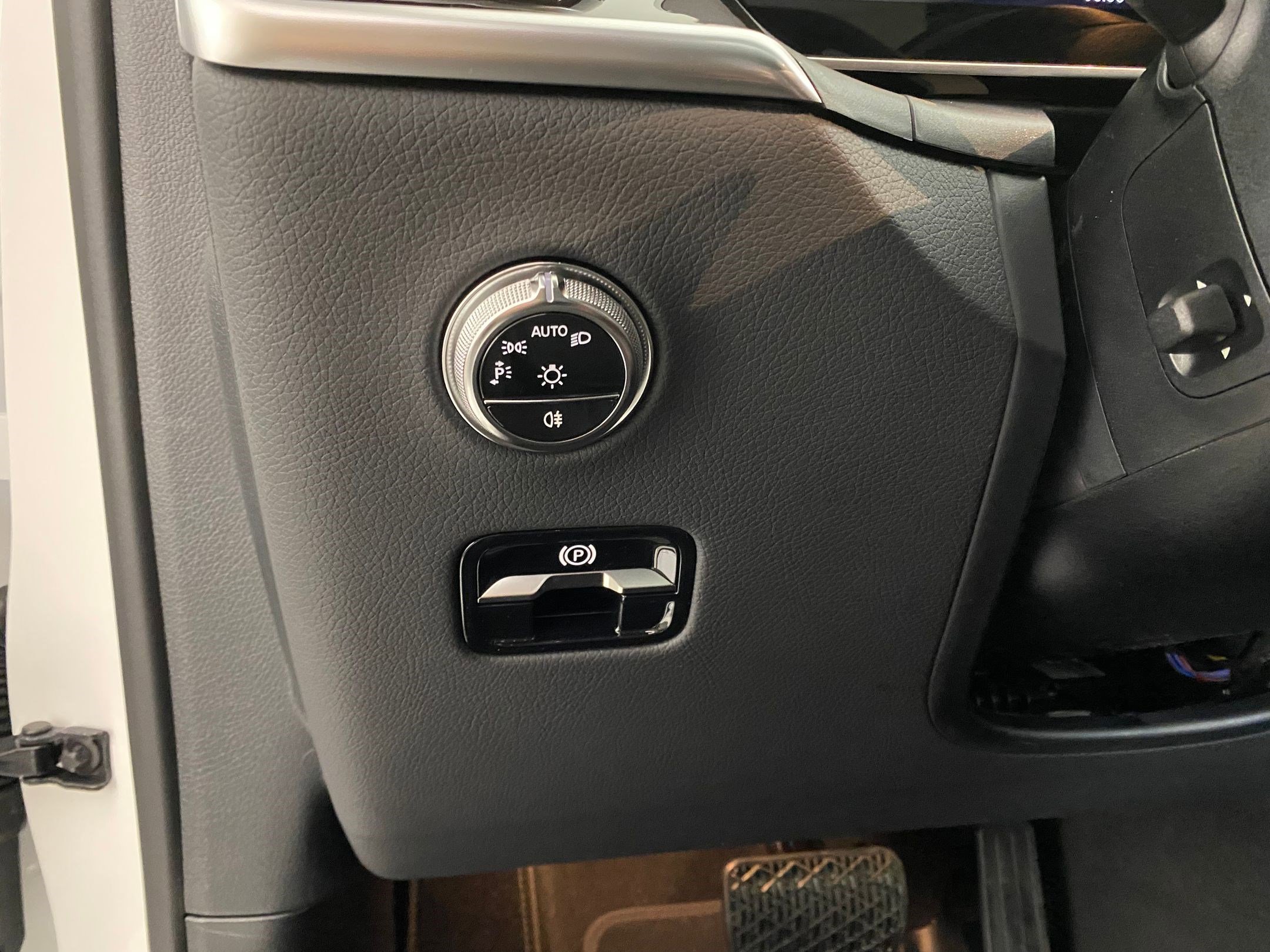 Used 2026 Mercedes-Benz GLC 300 4MATIC image 18