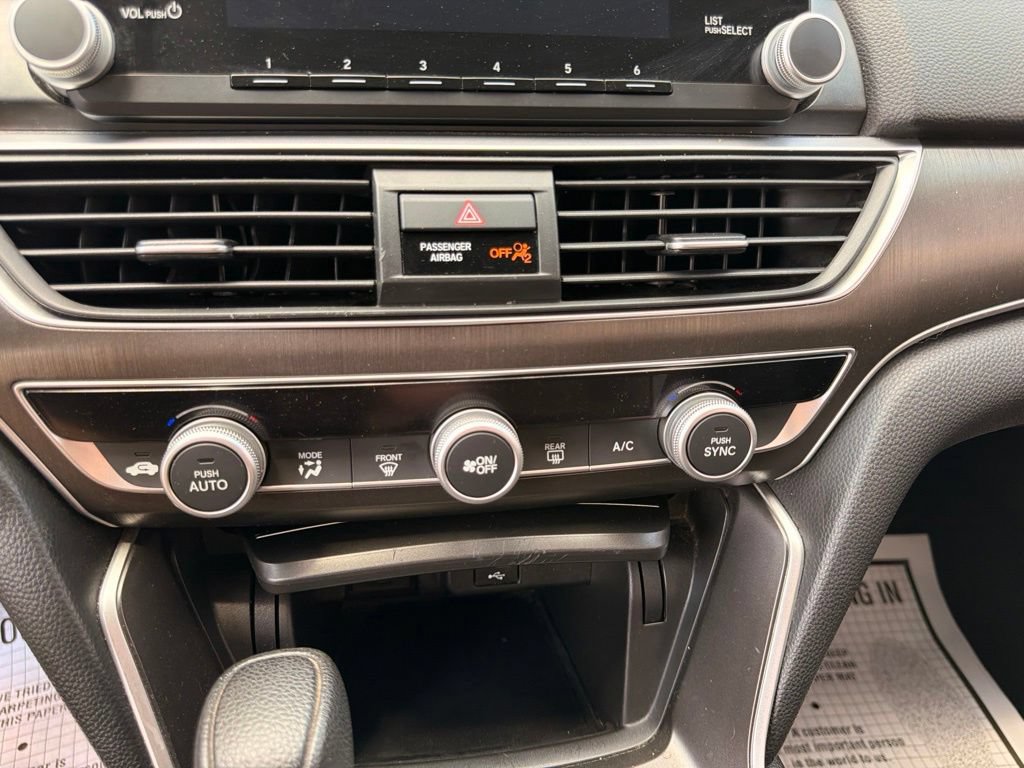 Used 2018 Honda Accord LX image 22