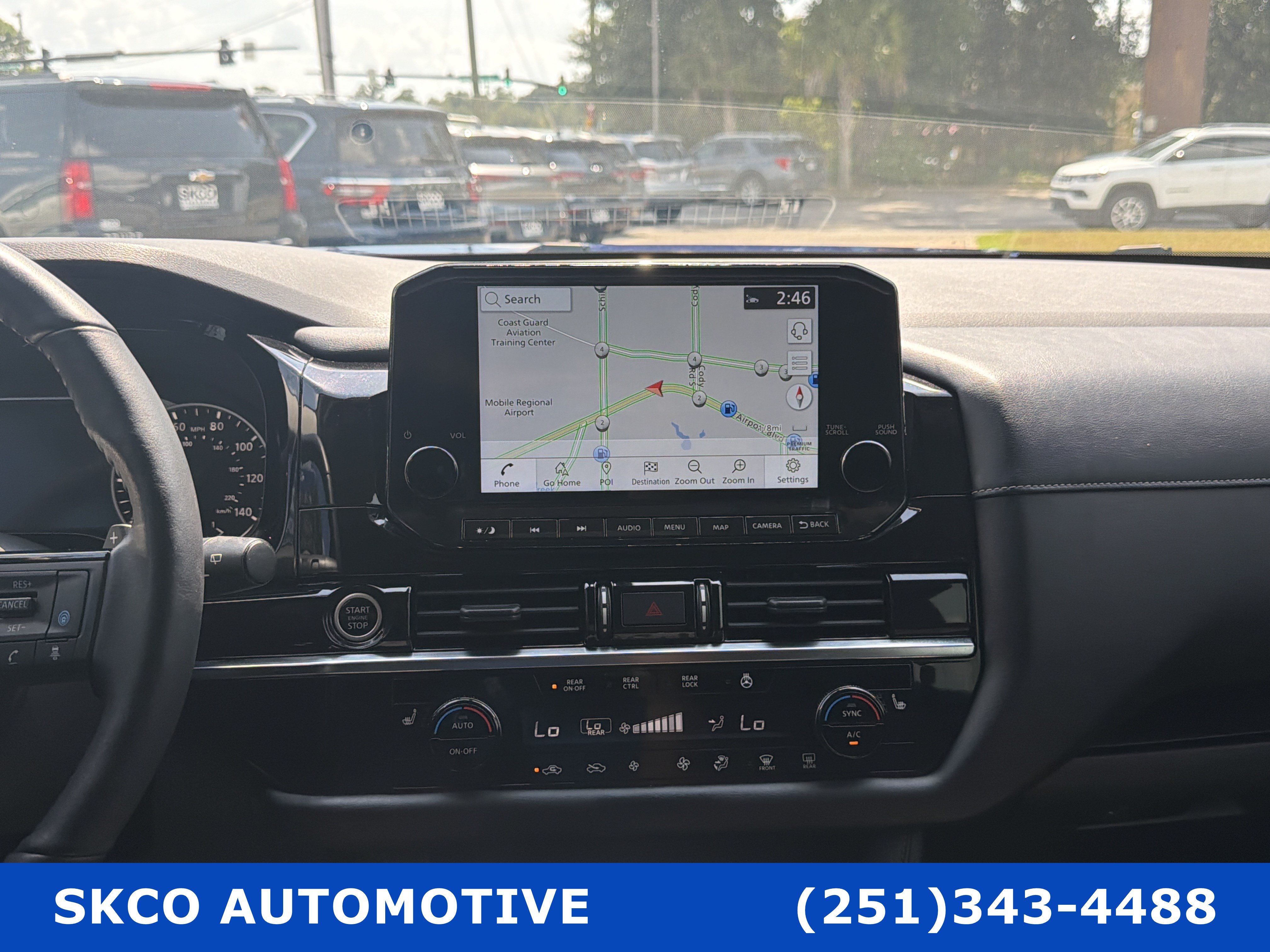 Used 2023 Nissan Pathfinder SL w/ SL Premium Package FWD image 16