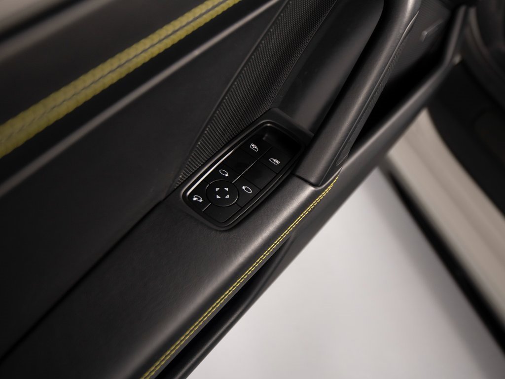 Certified 2022 Porsche 911 Targa 4 GTS image 36