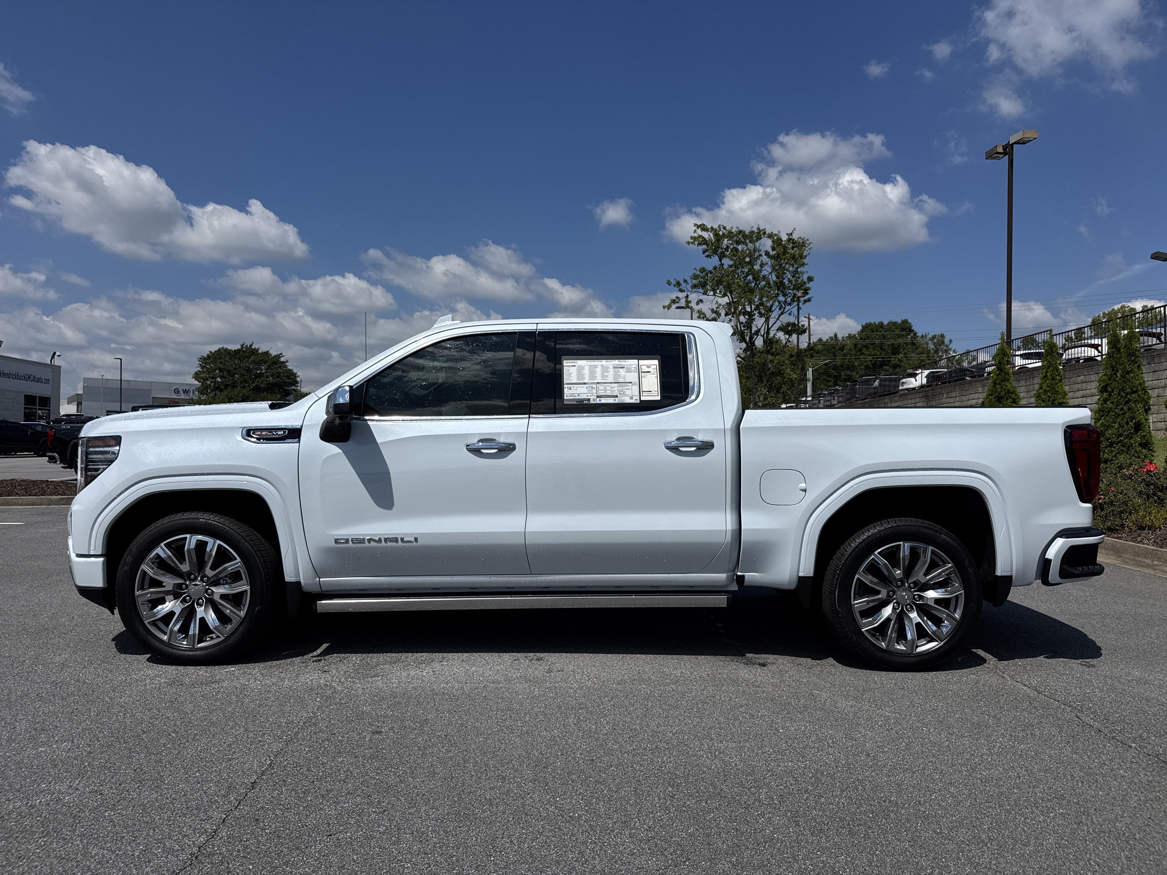 New 2026 GMC Sierra 1500 Denali w/ Denali Reserve Package AWD/4WD image 7