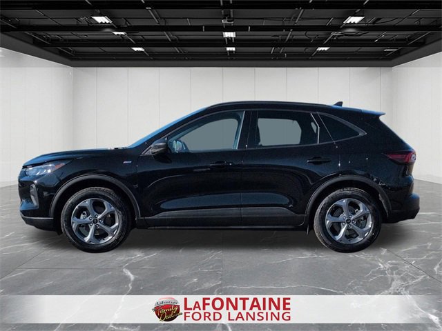 Used 2025 Ford Escape ST-Line image 2