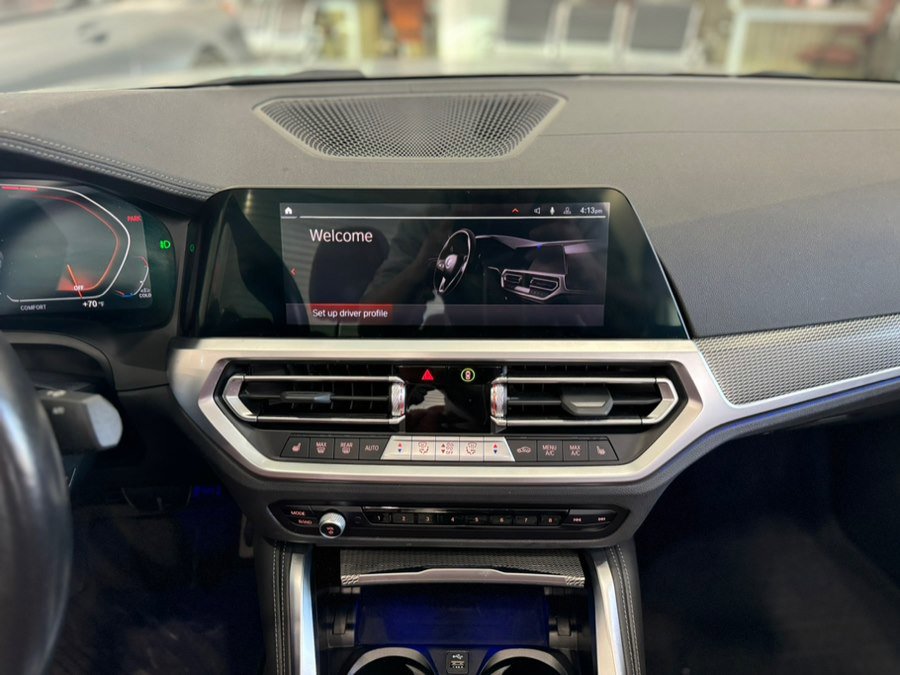 Used 2023 BMW 430i xDrive Convertible w/ M Sport Package AWD/4WD image 25