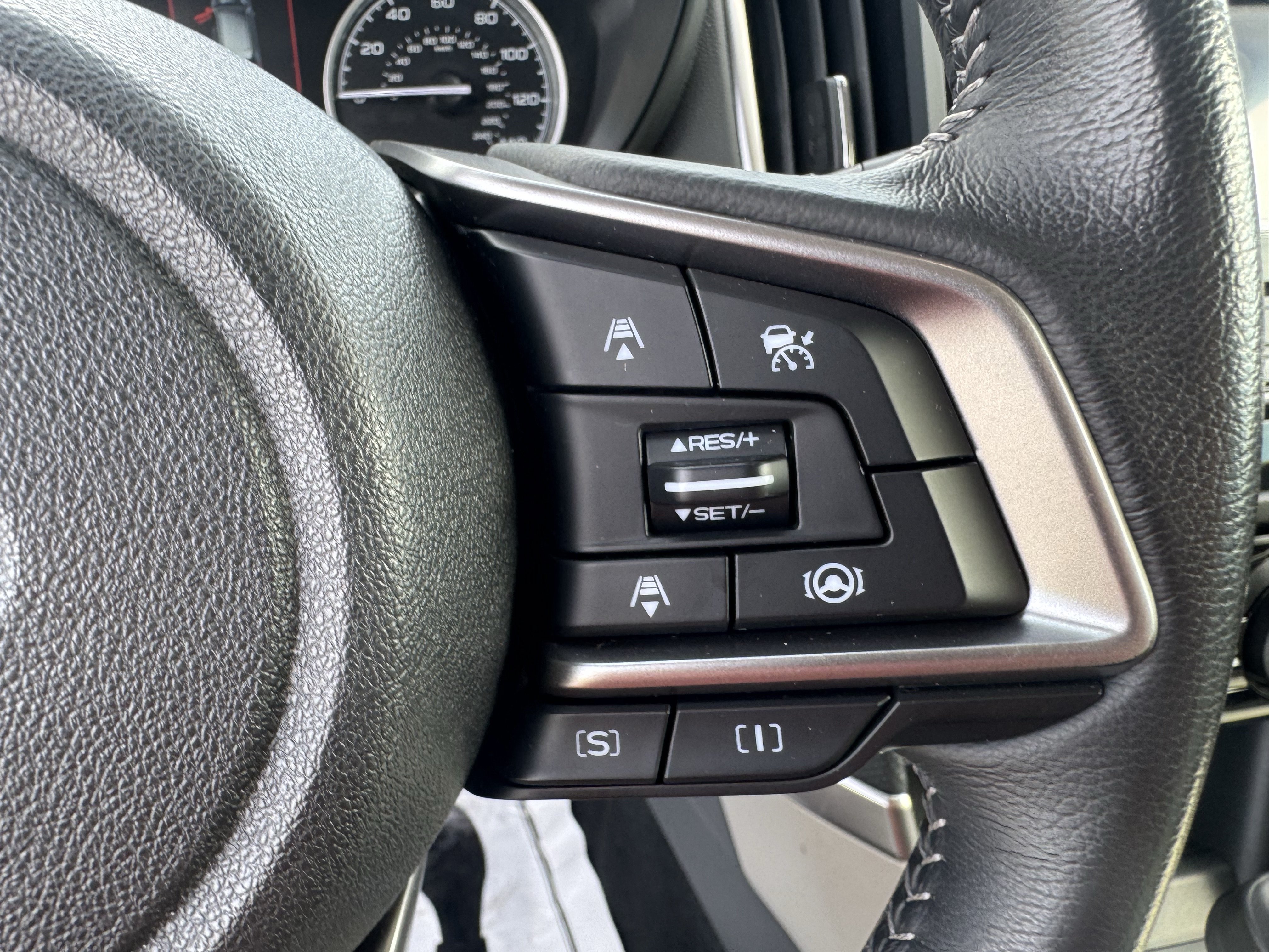 Certified 2022 Subaru Forester Premium AWD/4WD image 18