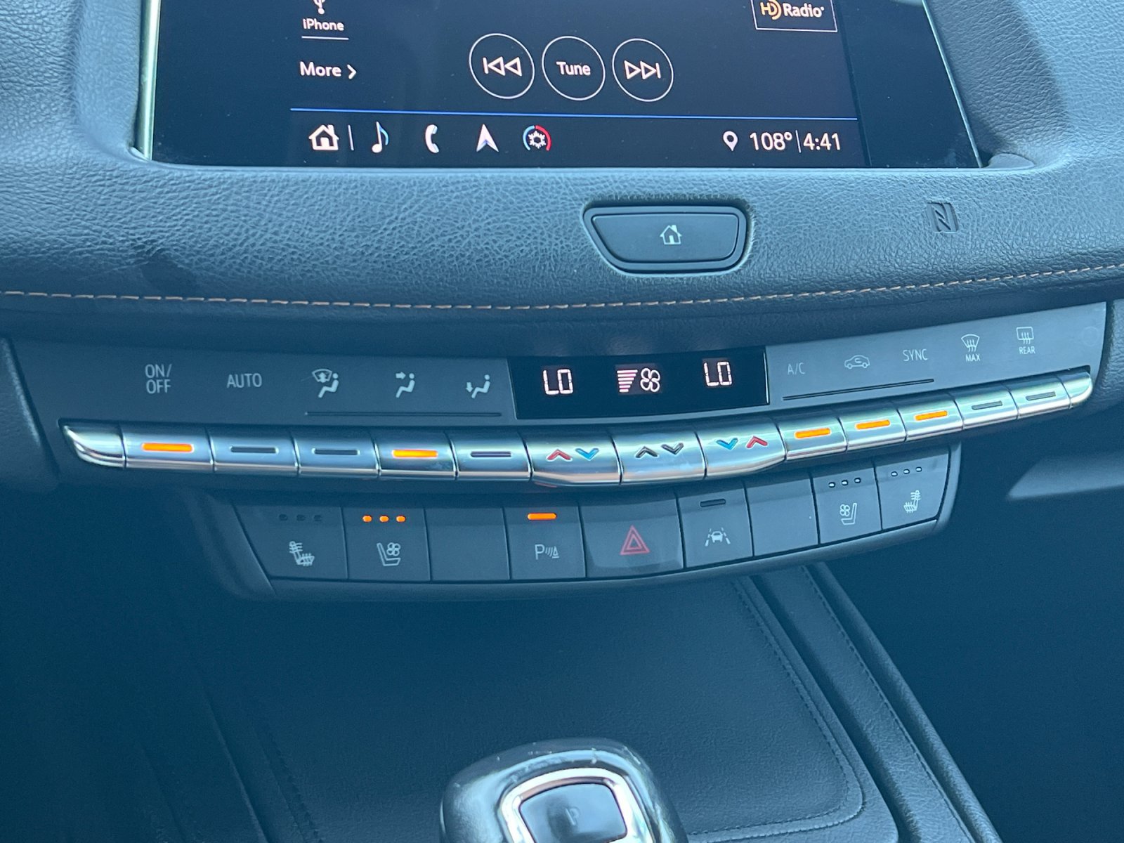 Used 2019 Cadillac XT4 Sport FWD image 21