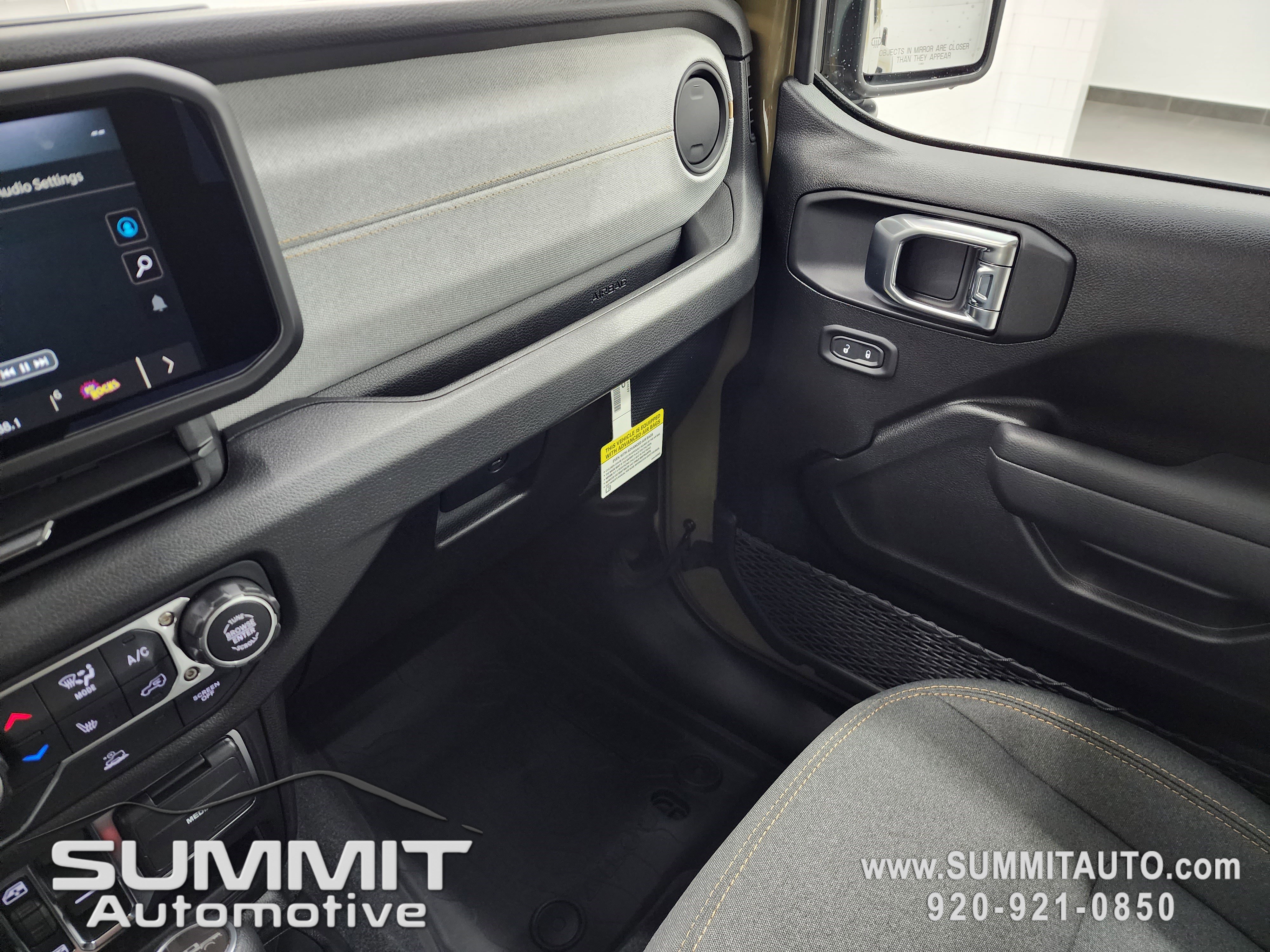 New 2026 Jeep Gladiator Sport image 12