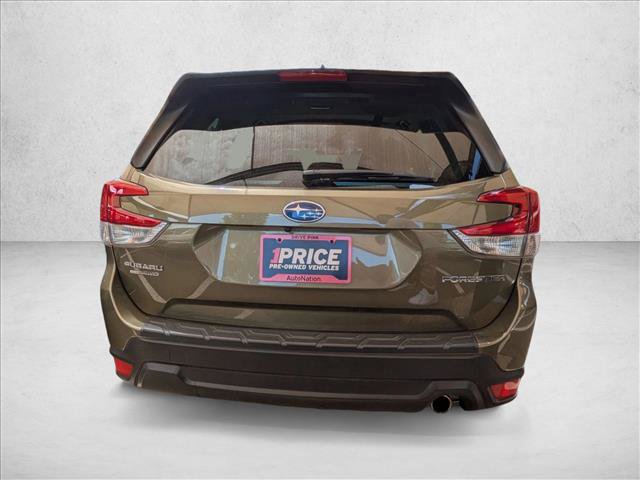 Used 2023 Subaru Forester Limited AWD/4WD image 6