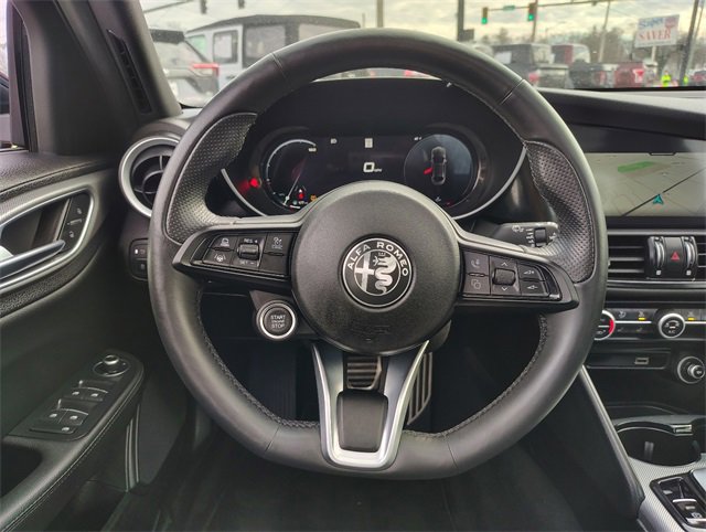 Used 2024 Alfa Romeo Giulia Ti w/ Active Assist Plus Package image 17