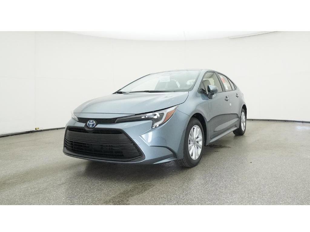 New 2025 Toyota Corolla LE image 32