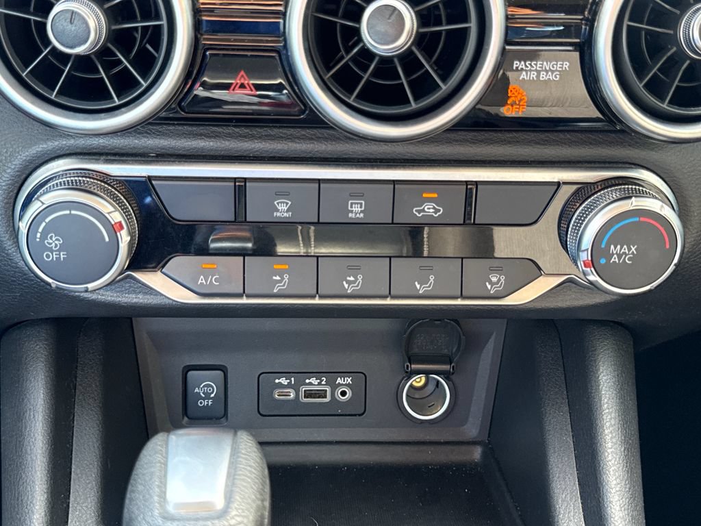 Used 2025 Nissan Sentra SV FWD image 24