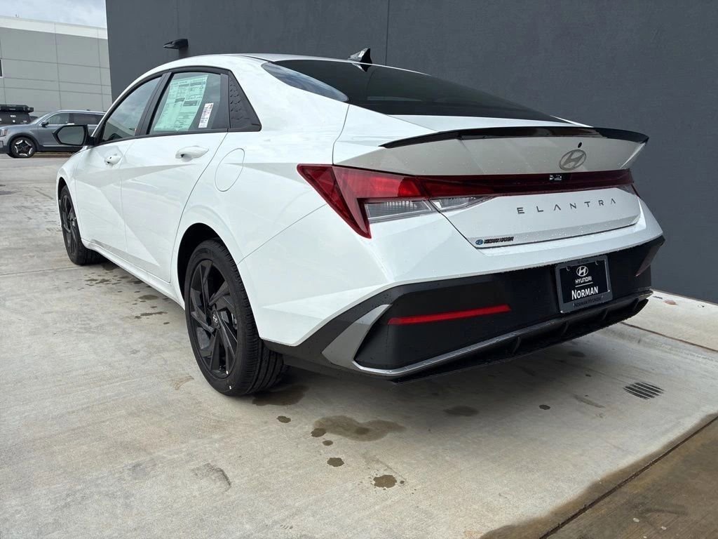 New 2026 Hyundai Elantra Sport FWD image 6