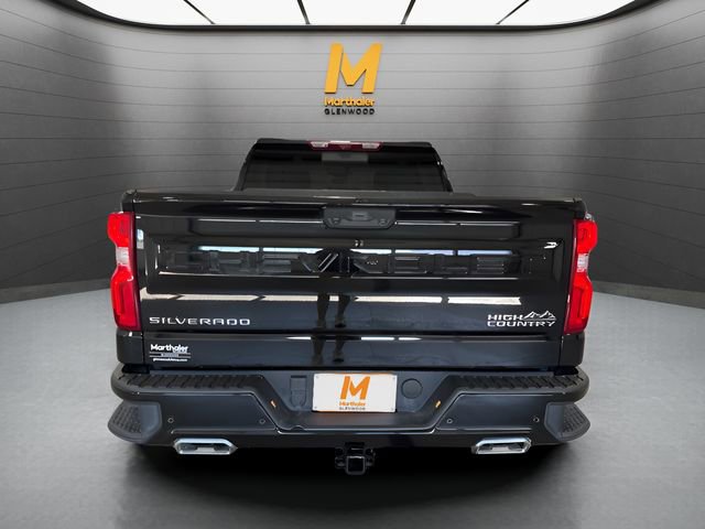Used 2024 Chevrolet Silverado 1500 High Country w/ Technology Package image 7