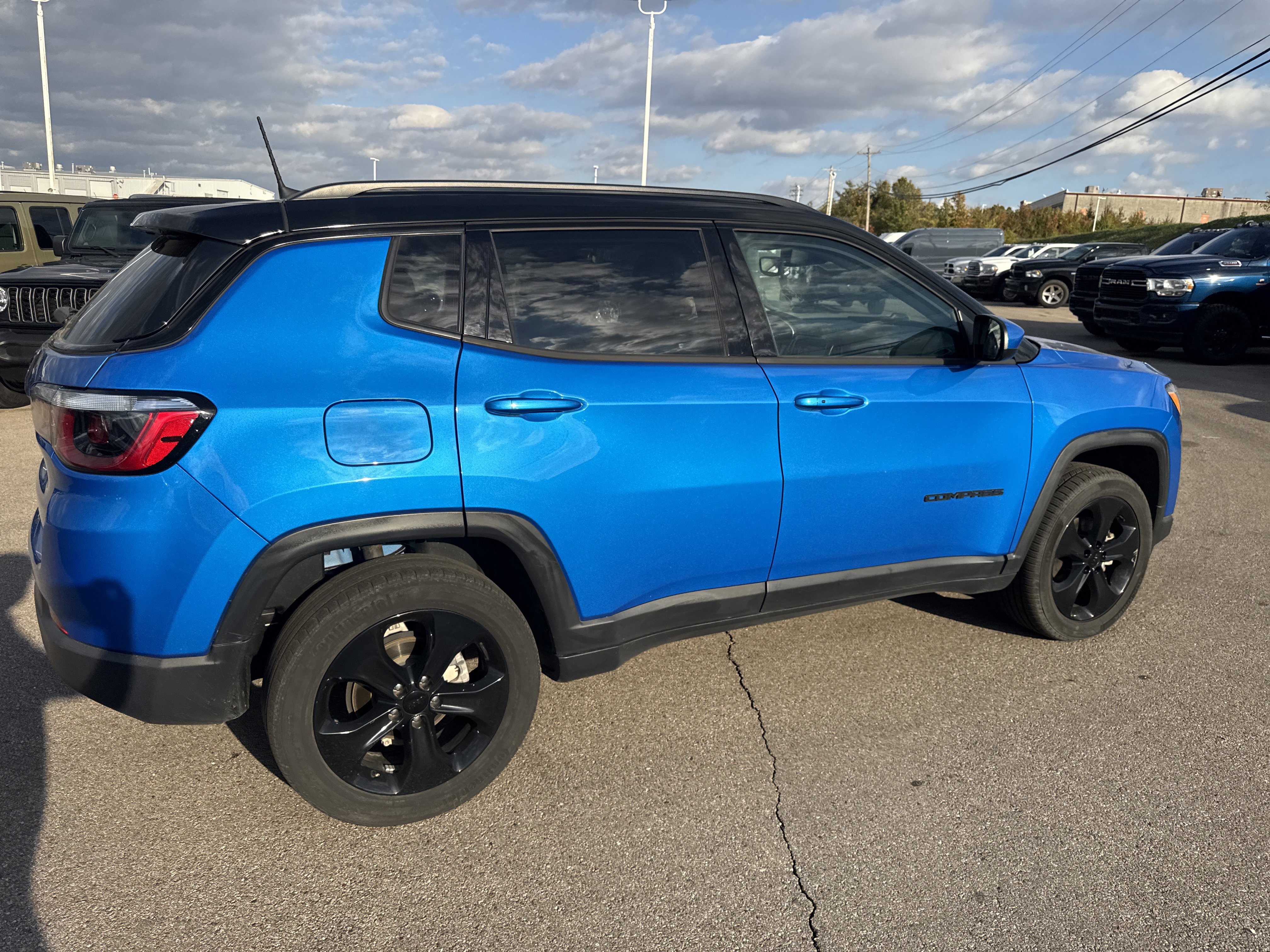 Certified 2021 Jeep Compass Latitude image 13